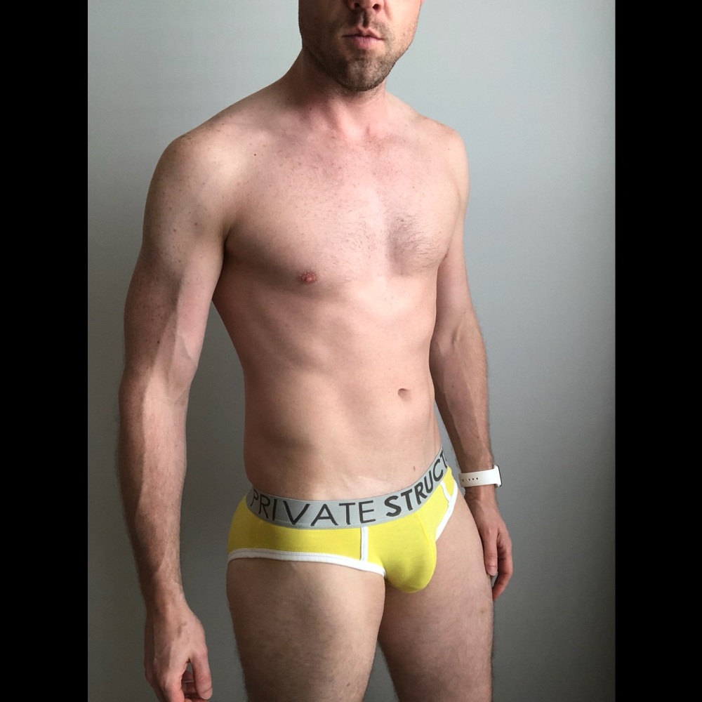 Structure briefs